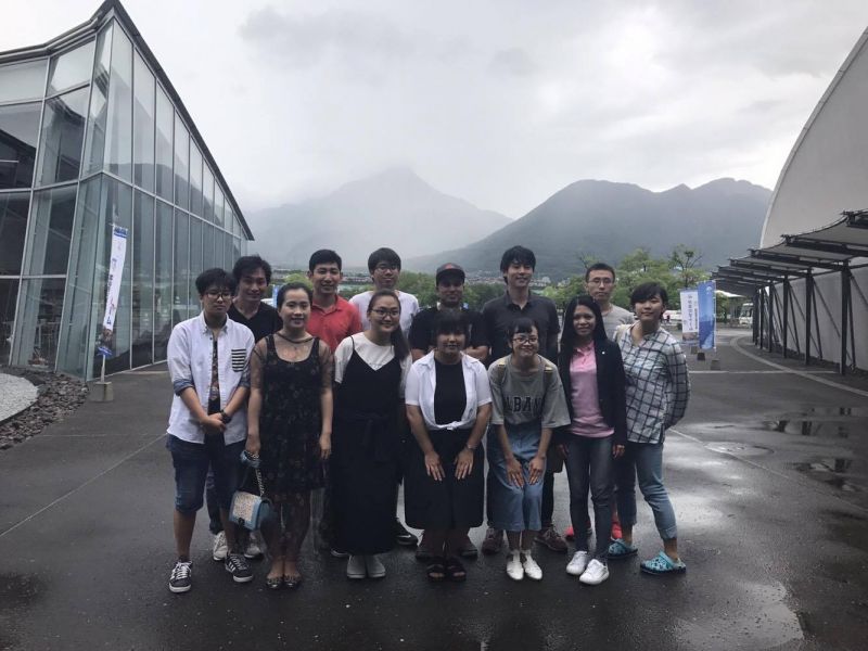 suối nước nóng Unzen