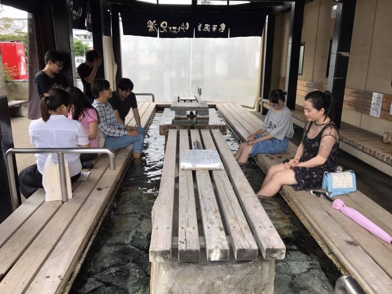 suối nước nóng Unzen