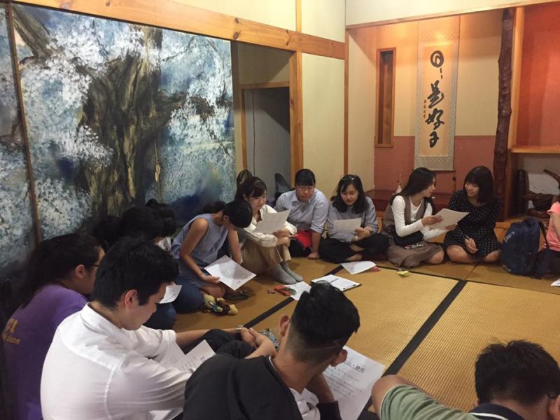 tham khảo ý kiến người từng học