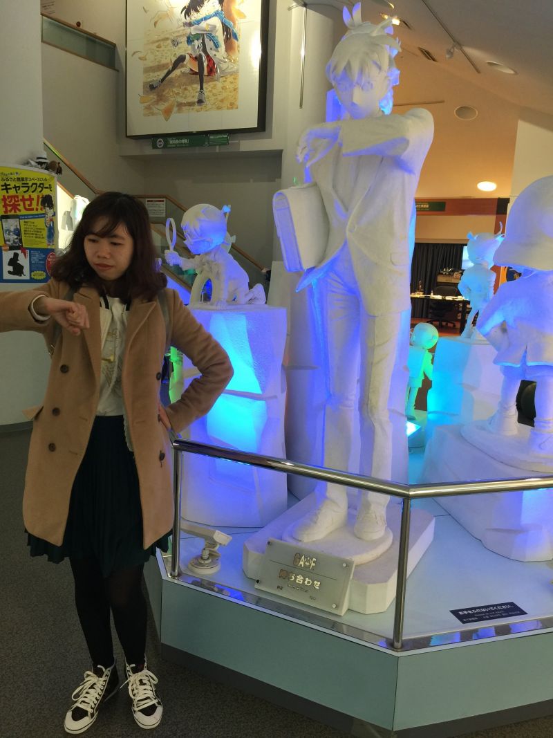 Tượng đồng Shinichi