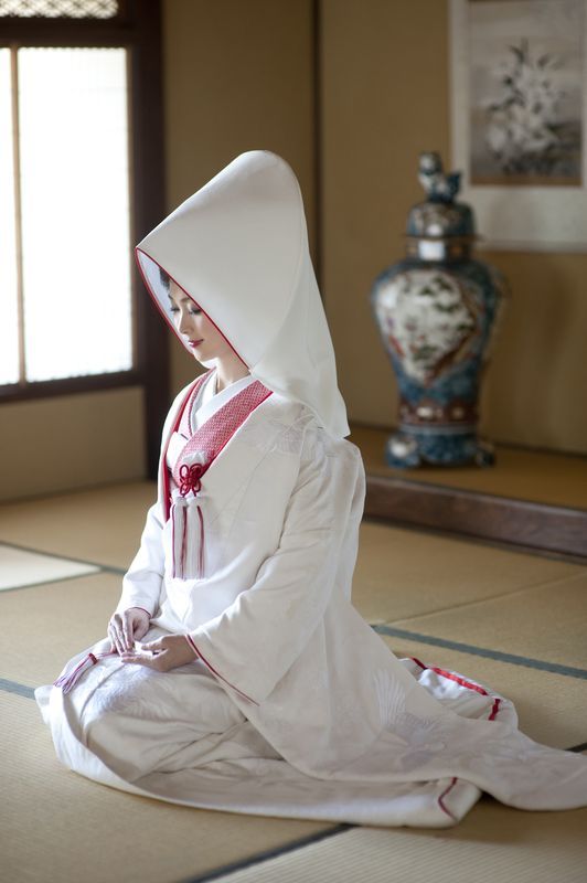 Vì sao cô dâu Nhật Bản mặc kimono trắng trong lễ cưới? | Báo Dân trí