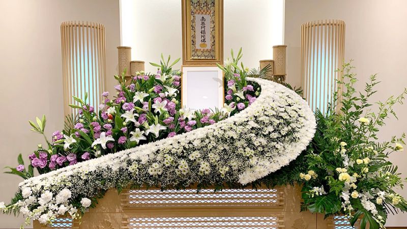 nghệ thuật cắm hoa trong lễ tang của người Nhật