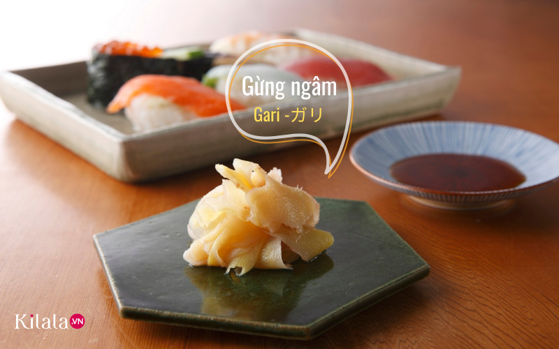 Gừng ngâm là món không thể thiếu không ăn kèm với sushi