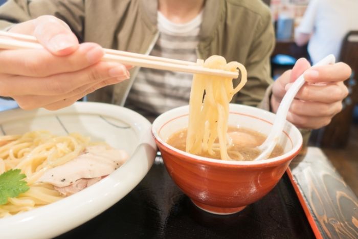 cách ăn tsukemen