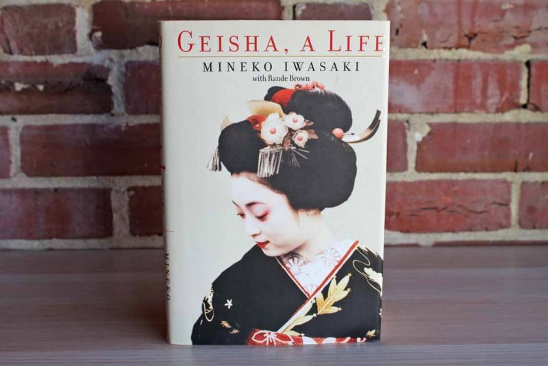 sach-geisha-a-life