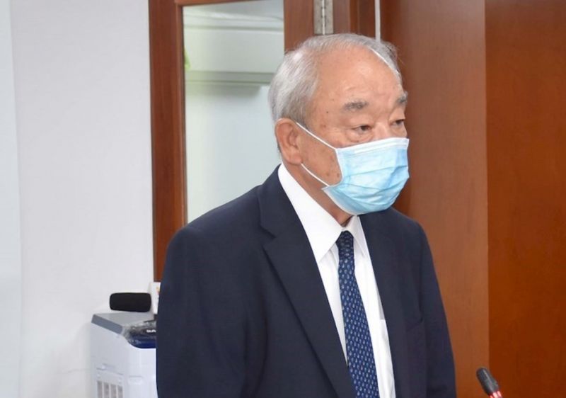 記者会見で説明するエースコックベトナム梶原潤一社長 ⓒ Vietnam News 記者会見で説明するエースコックベトナム梶原潤一社長 ⓒ Vietnam News