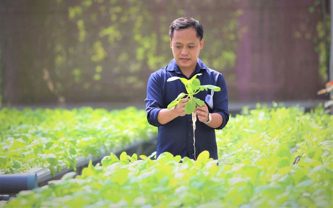 農場の新たなかたちをつくるグエン・タン・フォン氏ⓒ ictvietnam