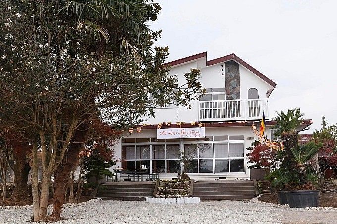 栃木県那須塩原市に完成させたベトナム仏教寺院「栃木大恩寺」 ⓒ Thoi Dai 栃木県那須塩原市に完成させたベトナム仏教寺院「栃木大恩寺」 ⓒ Thoi Dai