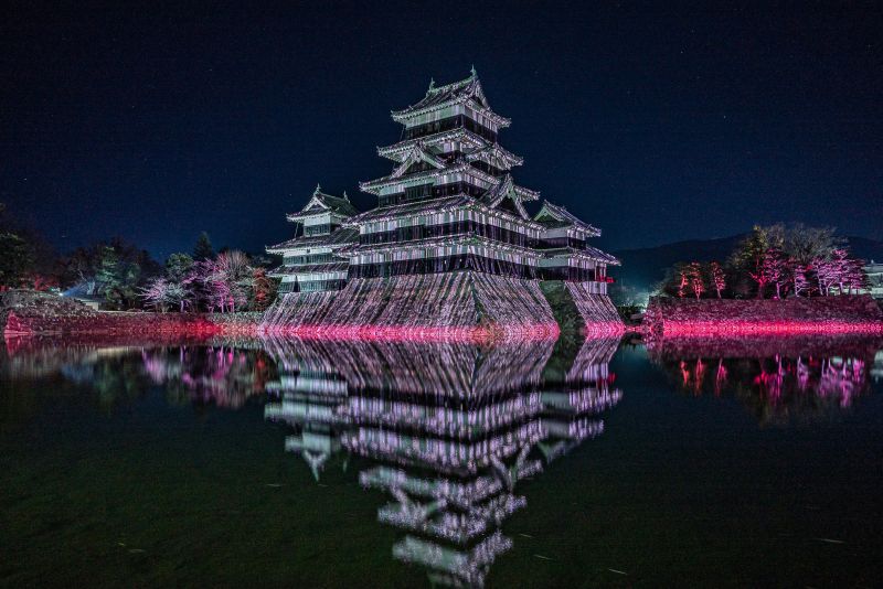 Lễ hội ánh sáng kỳ ảo tại lâu đài Matsumoto