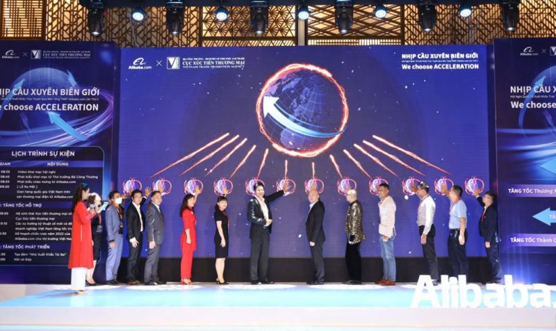 Alibabaのeコマースプラットフォームにベトナムパビリオンを開設するイベント ⓒ Saigon Times Alibabaのeコマースプラットフォームにベトナムパビリオンを開設するイベント ⓒ Saigon Times