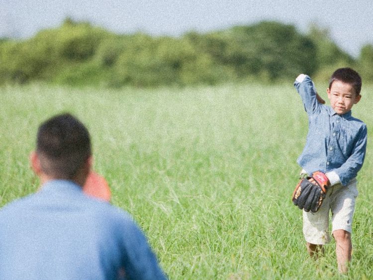 trò ném bóng trò ném bóng