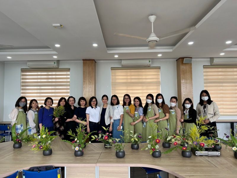 lớp học Ikebana lớp học Ikebana