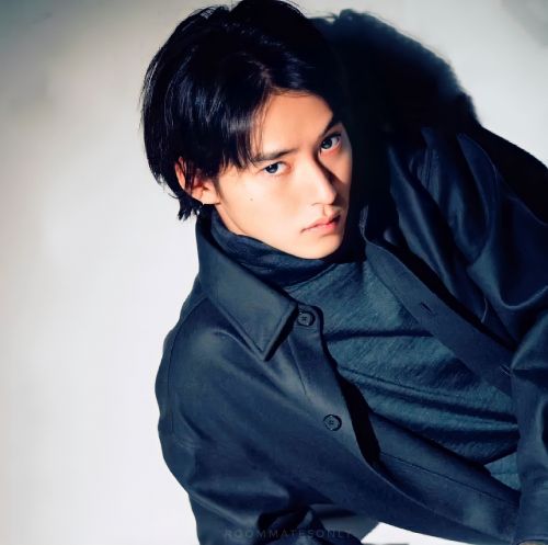 Yamazaki Kento H nh tr nh l t x c c a Ho ng t shoujo KILALA