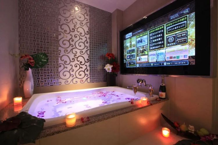 bồn tắm bồn tắm