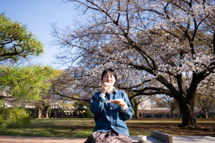 thưởng thức Wagashi