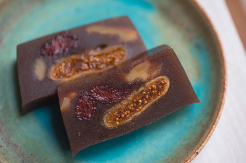 wagashi nhân trái cây khô