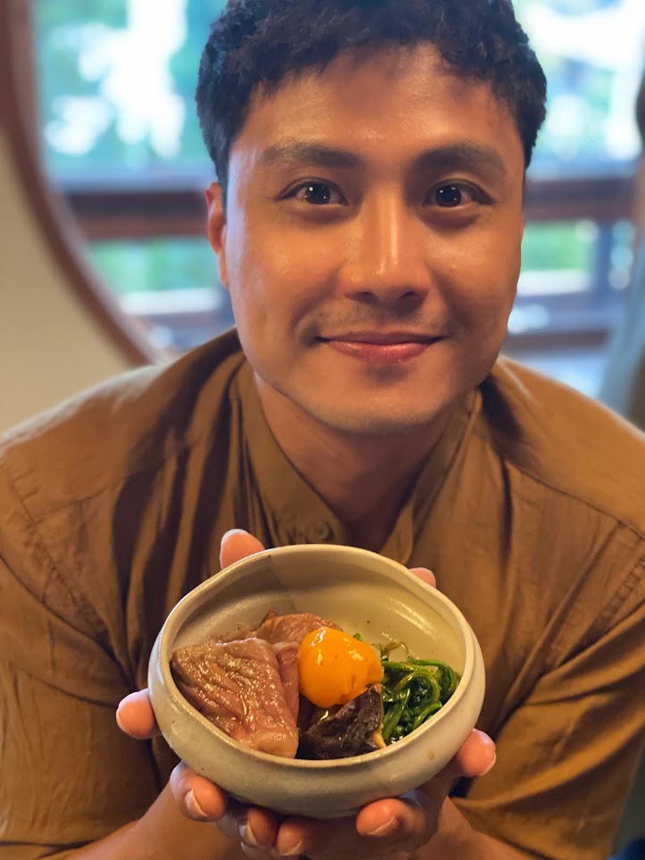 Thanh sơn thưởng thức lẩu Sukiyaki và thịt bò Yamato ở Nhà hàng Kikusuiro thanh-son-thuong-thuc-lau-sukiyaki-cung-thit-bo-yamato
