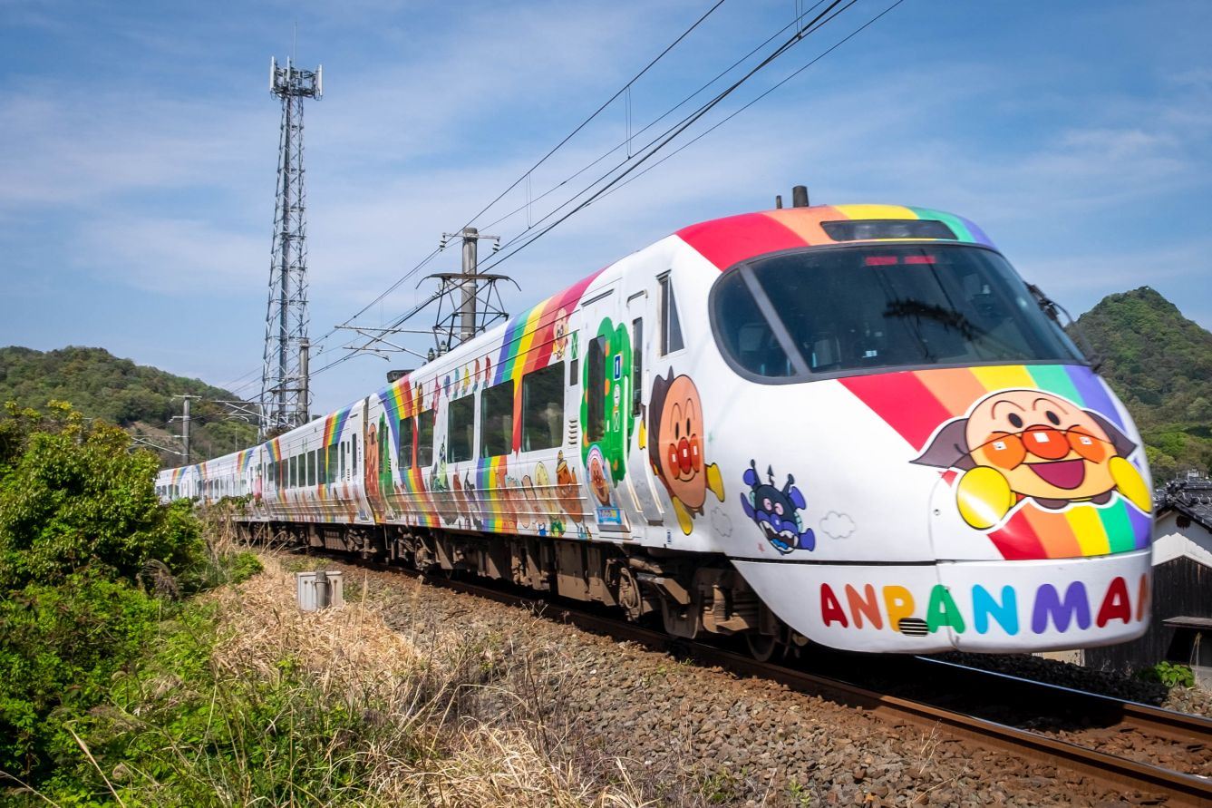 tàu hỏa anpanman tỉnh kochi tau-hoa-anpanman