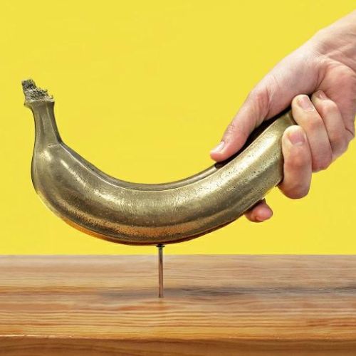 Công ty sản xuất kim loại Nhật Bản gây sốt với búa chuối