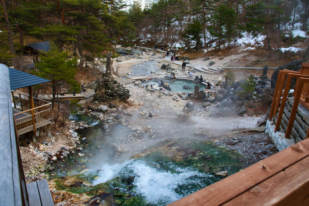 onsen khoang-chat-trong-onsen