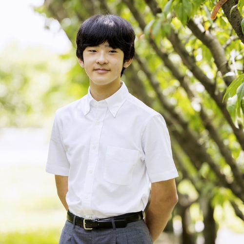 Hoàng tử Hisahito bước sang tuổi trưởng thành