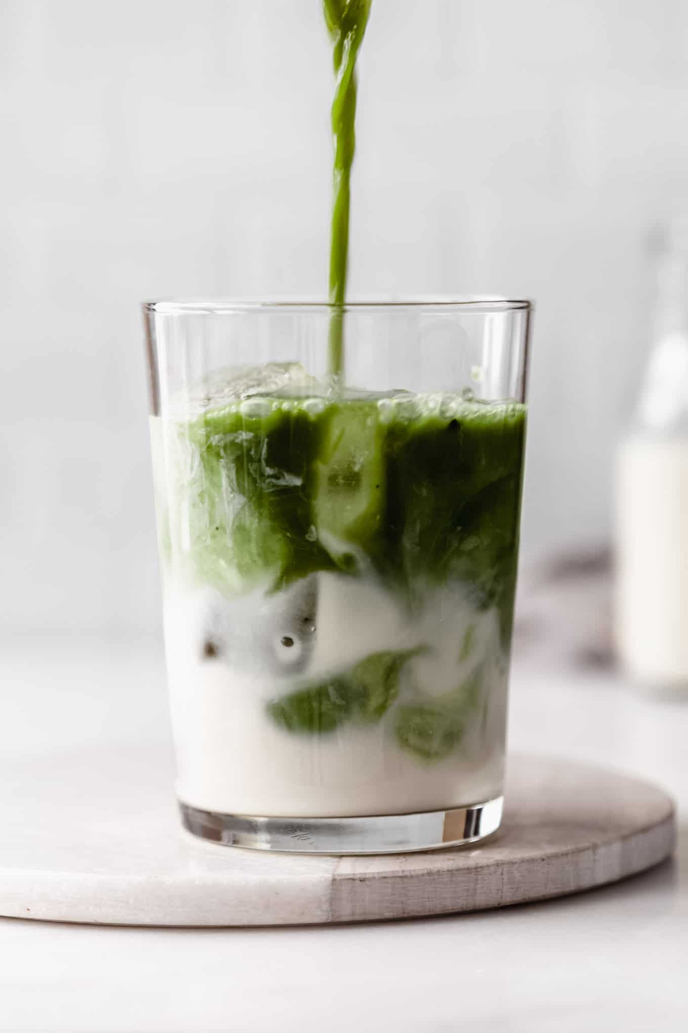 matcha latte iced-matcha-latte