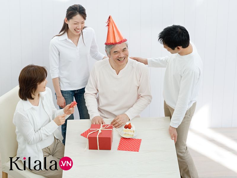 chúc mừng sinh nhật cha mẹ tiếng nhật cach-chuc-mung-sinh-nhat-bang-tieng-nhat