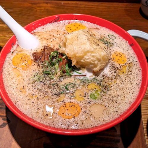 Độc lạ món ramen mochi chiên giòn