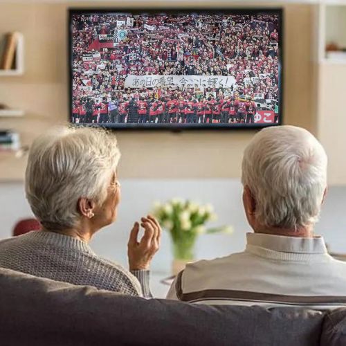 Khuyến khích người lớn tuổi cổ vũ đội bóng yêu thích để nâng cao sức khỏe tinh thần