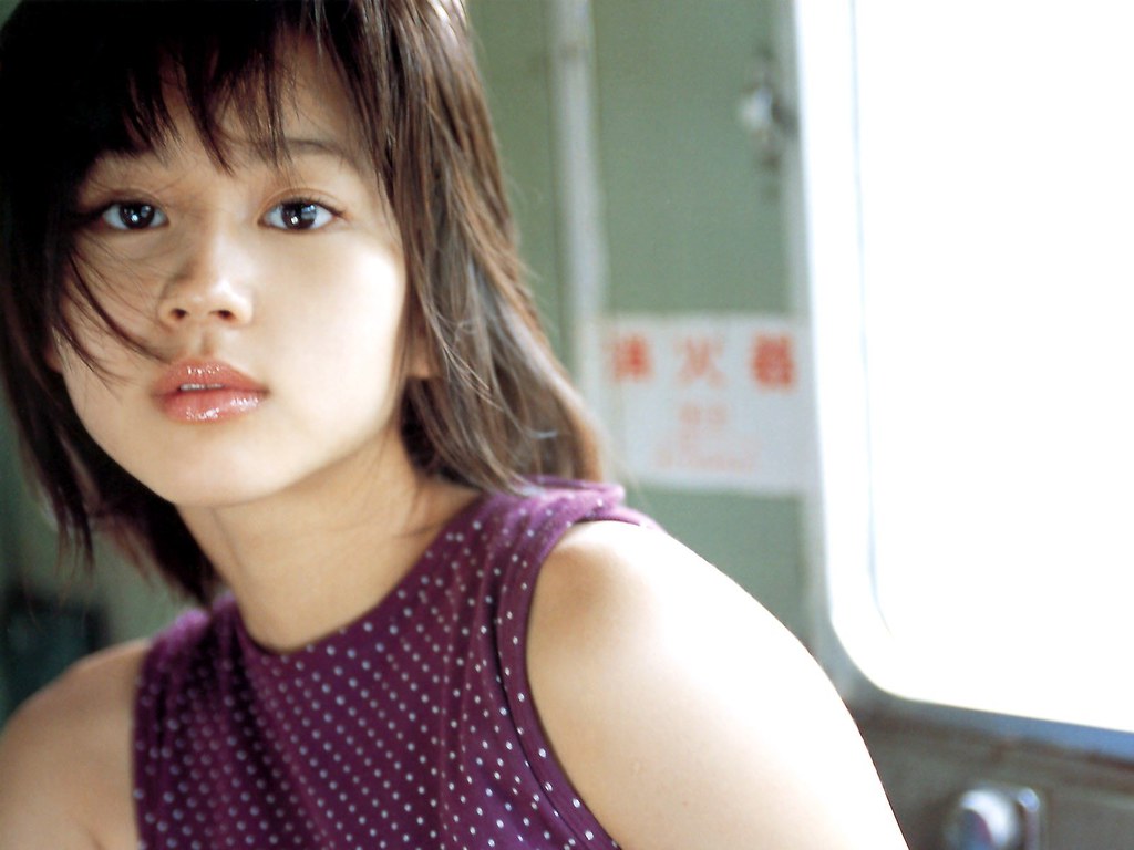 horikita-maki-dien-vien