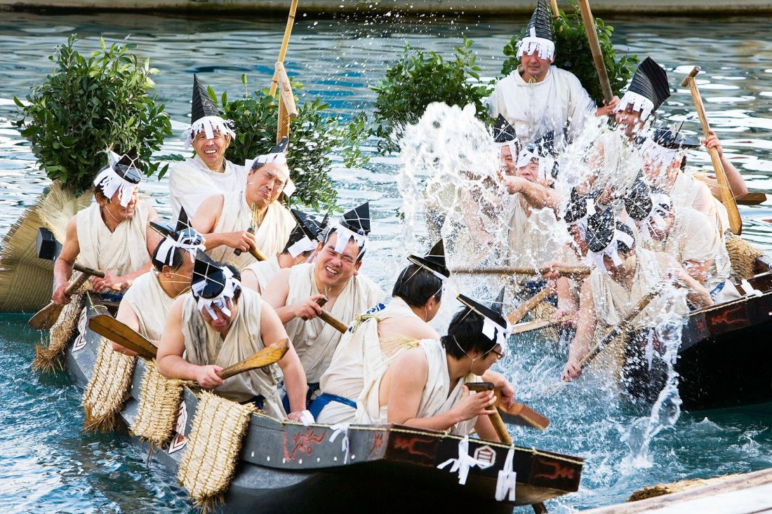 Nghi lễ Morotabune cổ xưa của Đền Miho ở tỉnh Shimane nghi-le-morotabune