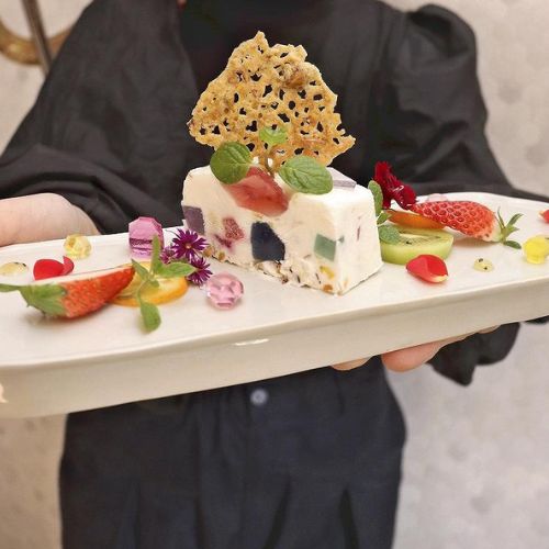 Neo-wagashi – xu hướng mới giao hòa giữa truyền thống và hiện đại