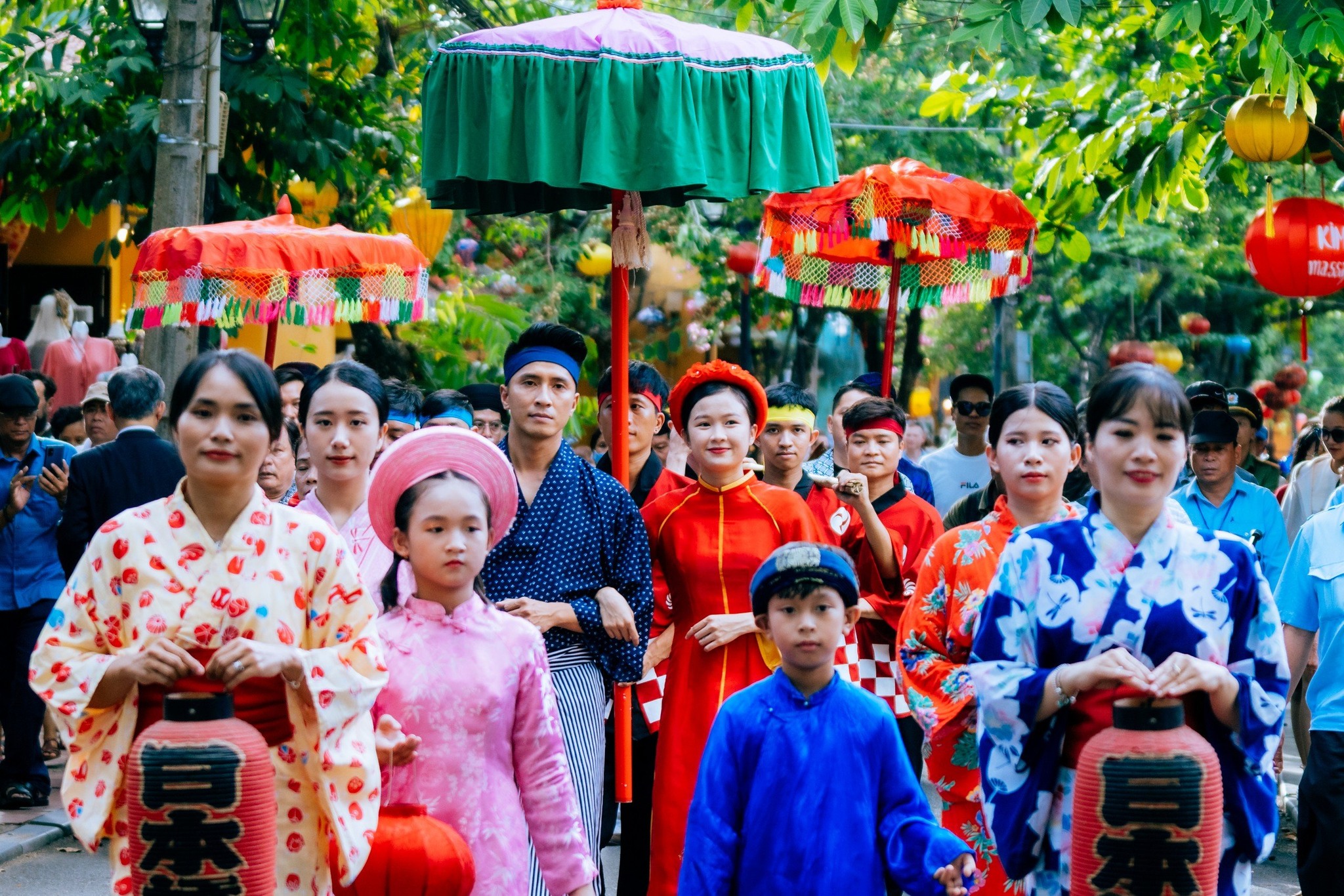 Tái hiện đám rước Công Nữ Ngọc Hoa và thương nhân Araki Sotaro trong khuôn khổ sự kiện dam-ruoc-cong-nu-ngoc-hoa
