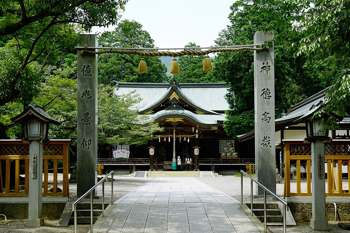 Tokushima <span>–</span> Oasahiko Jinja oasahiko-jinja