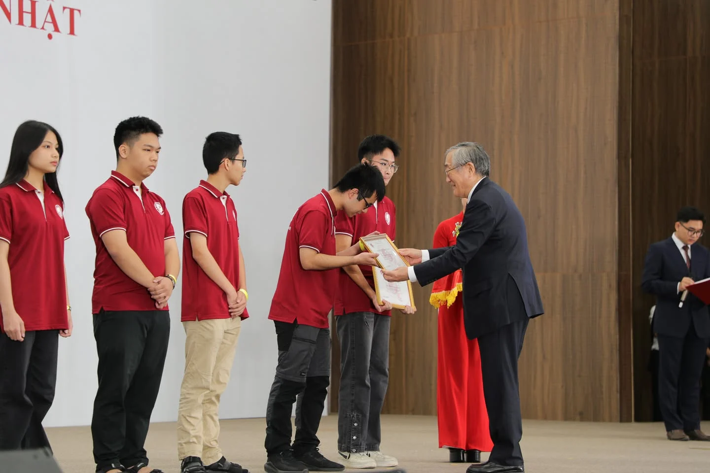 học-bổng-thầy-furuta hoc-bong-thay-furuta