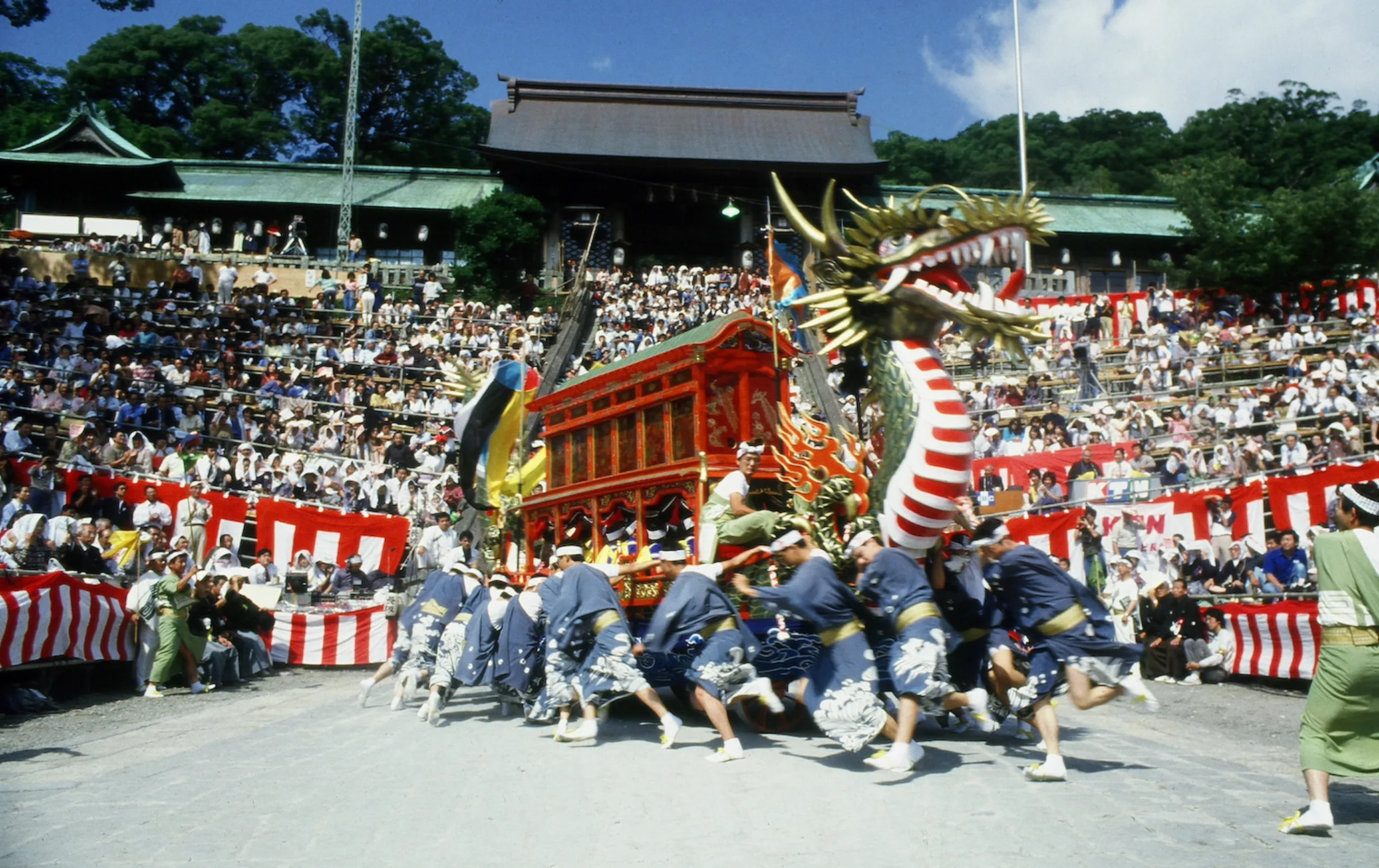 nagasaki-kunchi nagasaki-kunchi