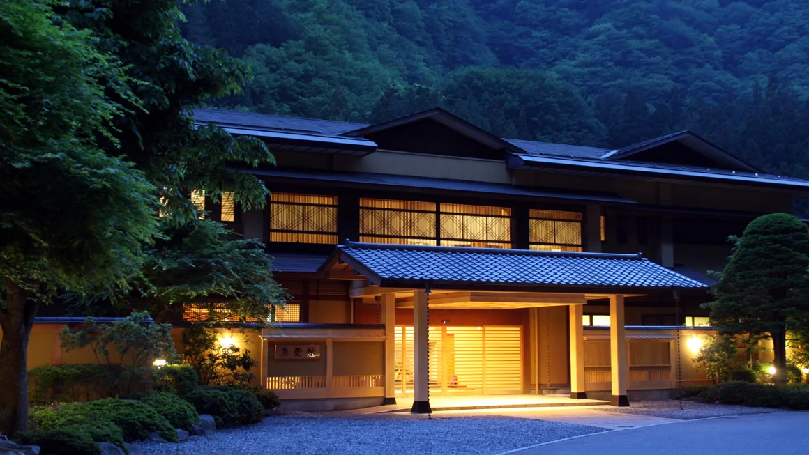 Lối vào Nishiyama Onsen Keiunkan Nishiyama-Onsen-Keiunkan