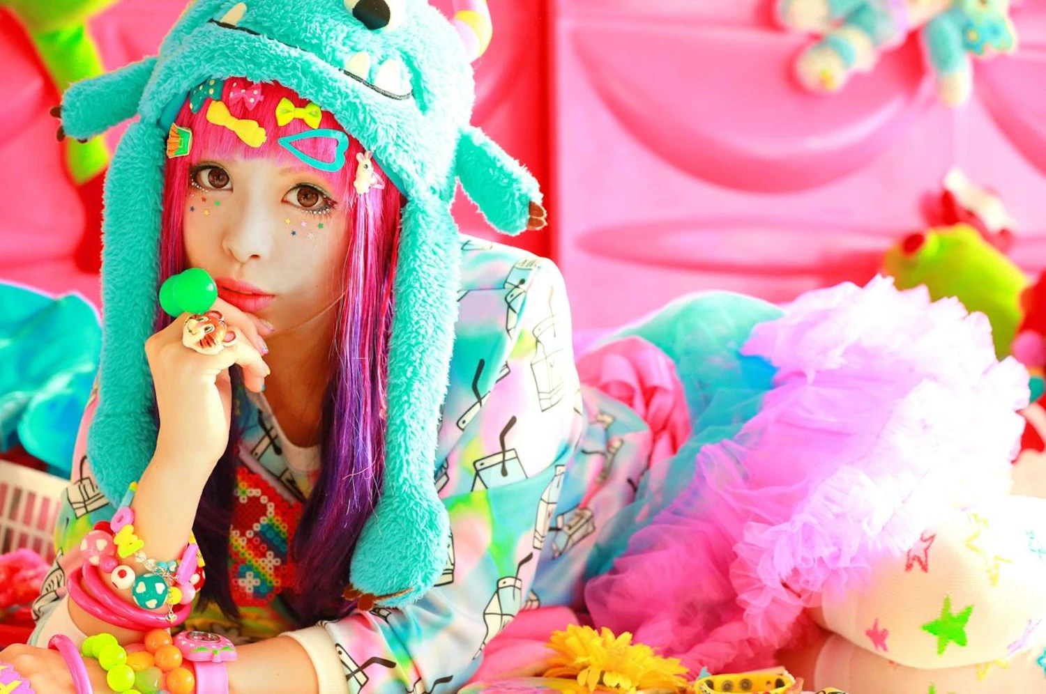Decora Decora