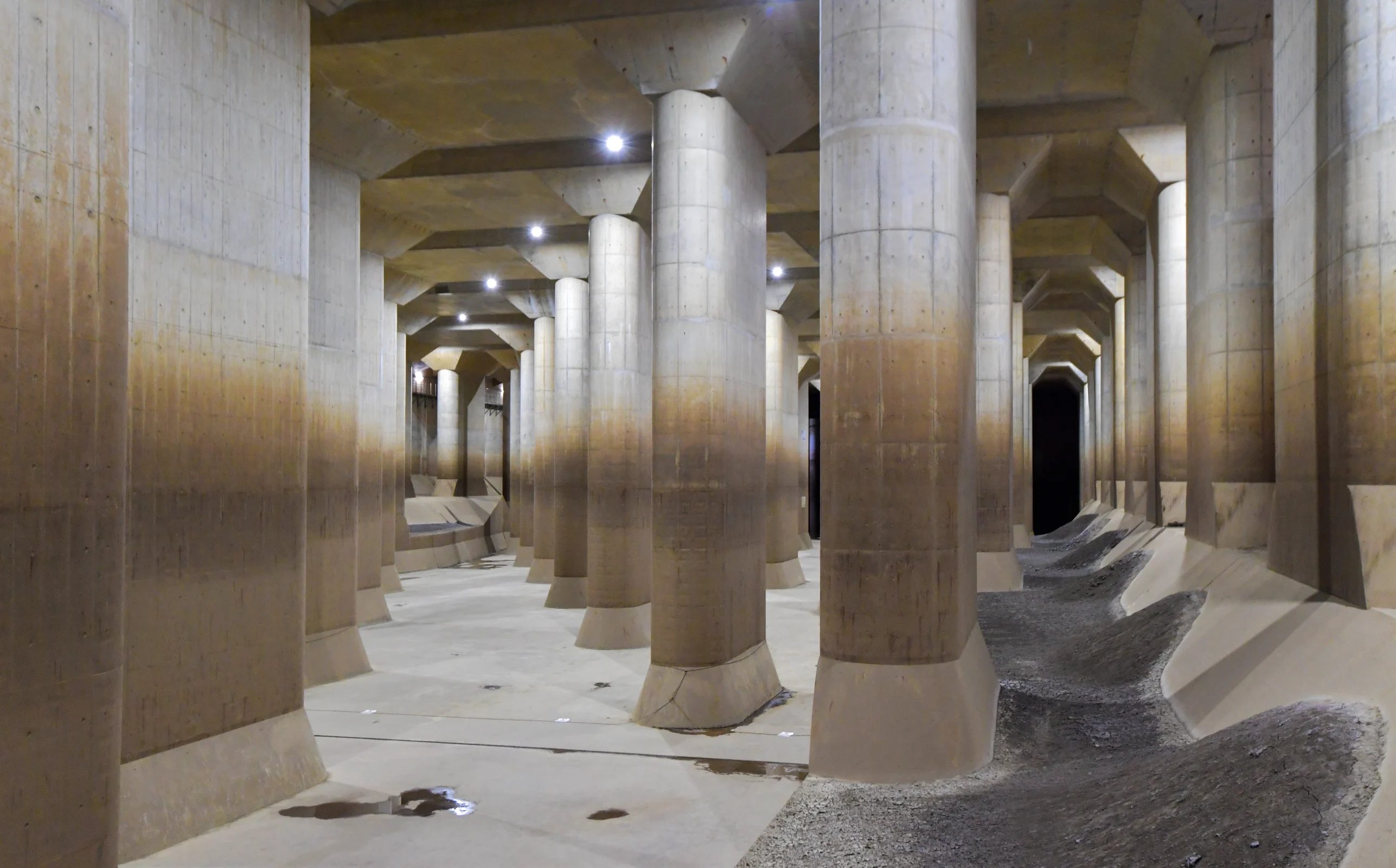 bể-điều-áp-kasukabe