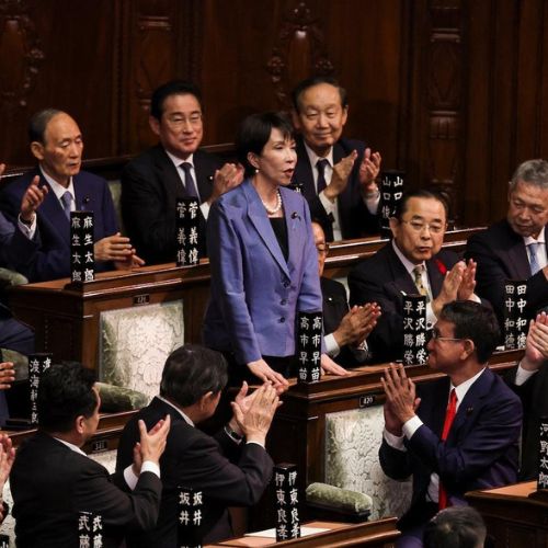Bà Sanae Takaichi chính thức trở thành nữ Thủ tướng đầu tiên của Nhật Bản