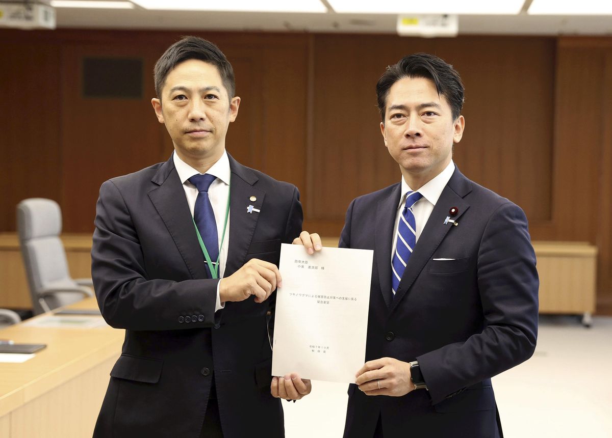 thống-đốc-akita-và-bộ-trưởng-bộ-quốc-phòng-nhật-bản