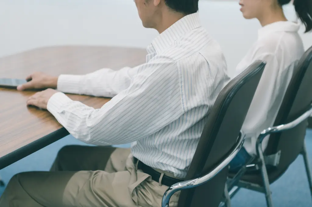 cần-có-nhiều-người-trong-các-cuộc-họp-riêng-với-phụ-huynh