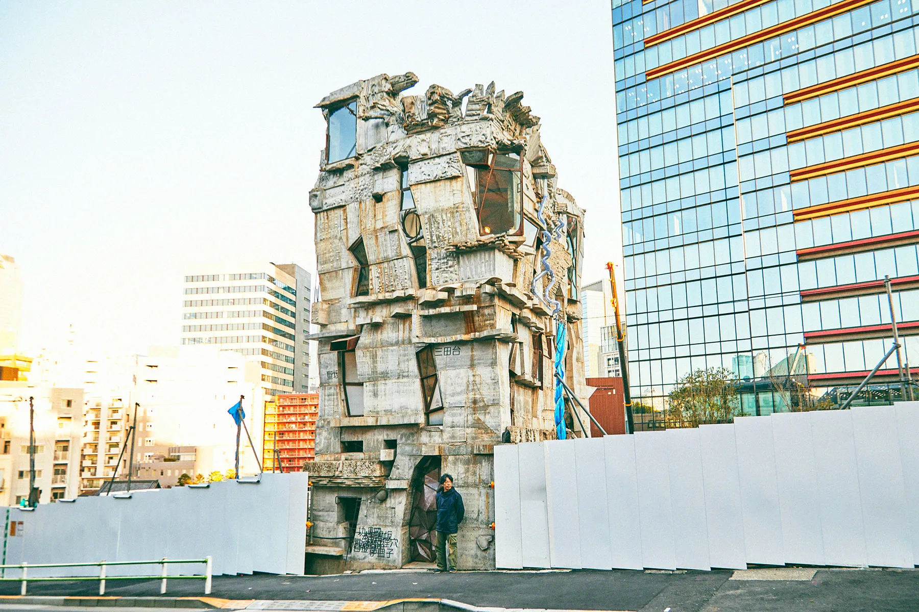 oka-keisuke-và-arimasuton