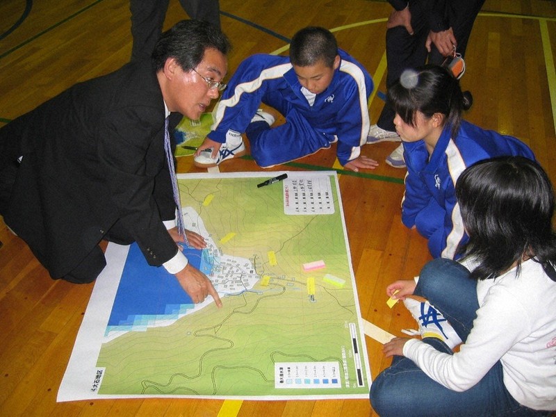 giáo-sưkatasa-toshitaka