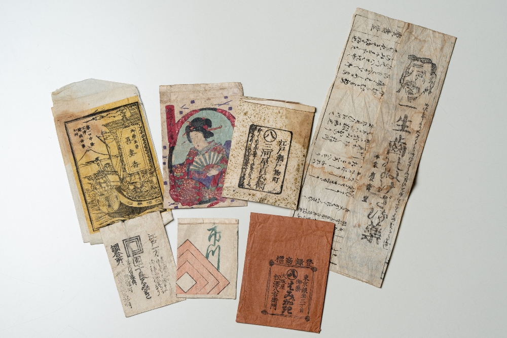 bột-đánh-răng-thời-edo