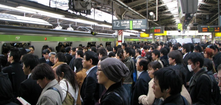 Trang web mới của Tokyo Metro giúp hành khách tránh những chuyến tàu đông nghẹt