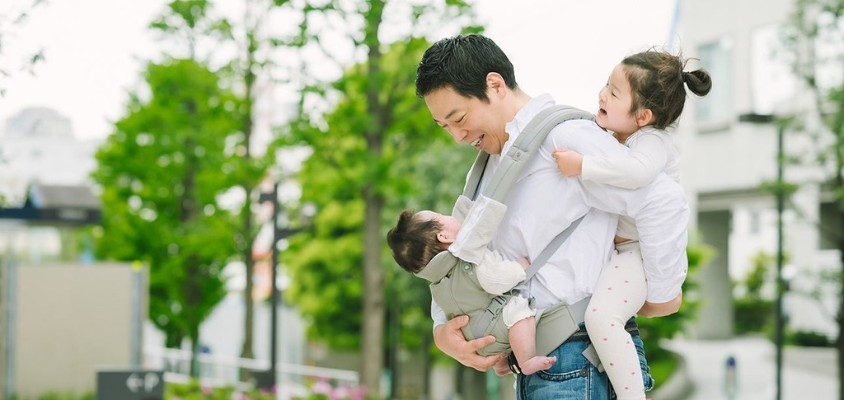 Nhật Bản khuyến khích tạo điều kiện để nam giới nghỉ phép chăm con