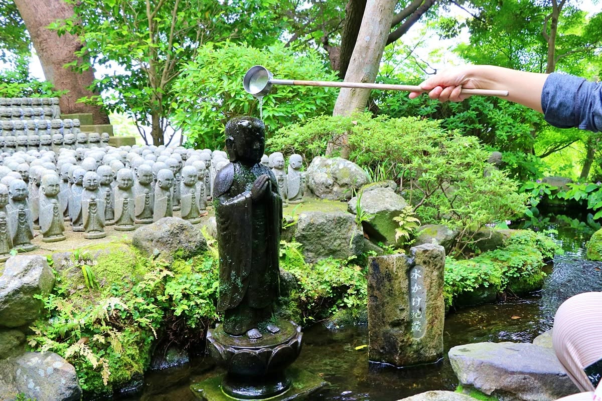 cầu nguyện với địa tạng bồ tát