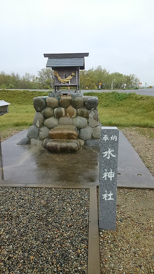 miếu thờ thủy thần