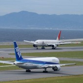 ANA và Japan Airlines lọt Top 10 hãng hàng không tốt nhất thế giới năm 2022